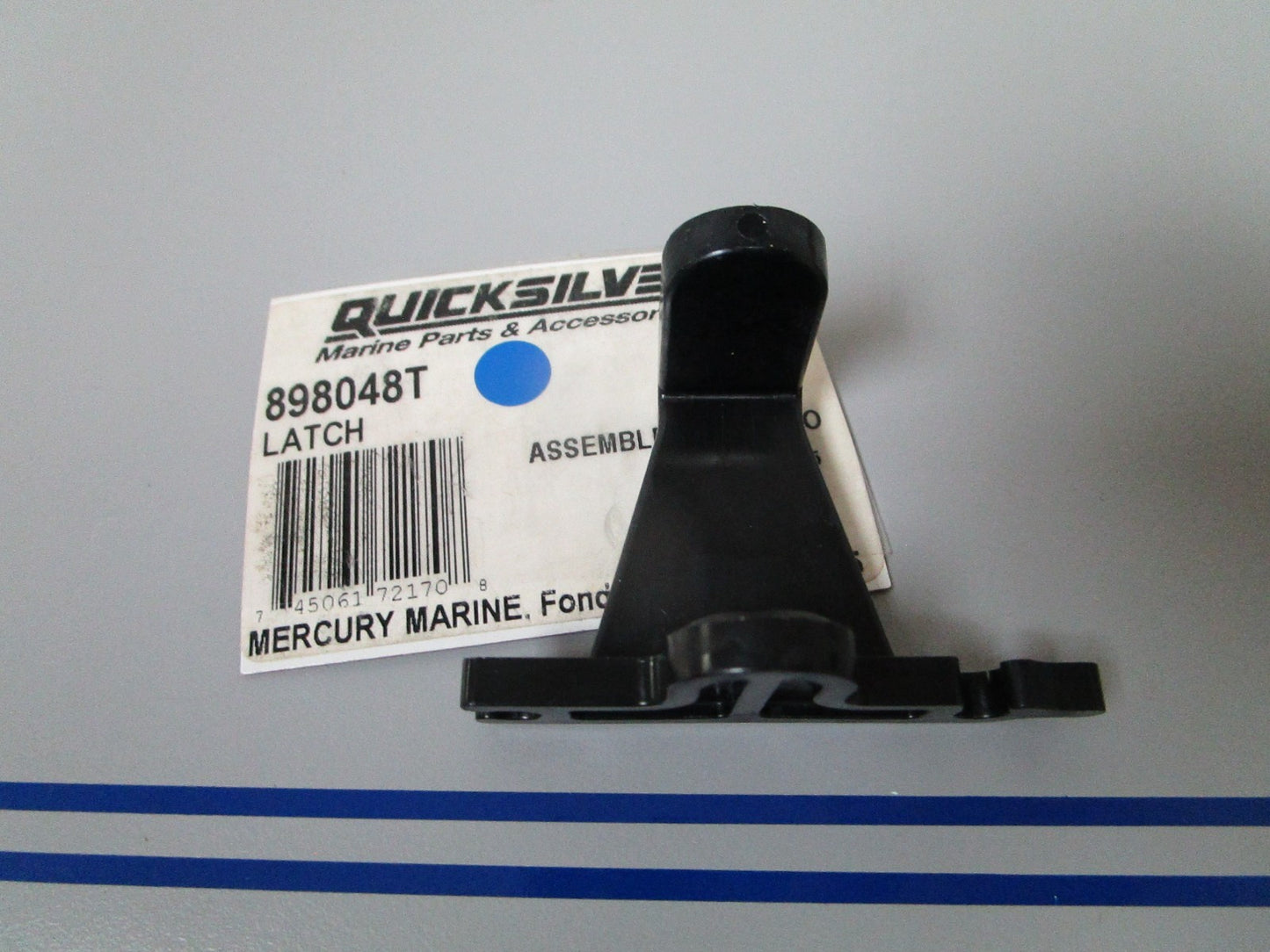 NEW OEM 898048T Mercury Quicksilver Latch 0720