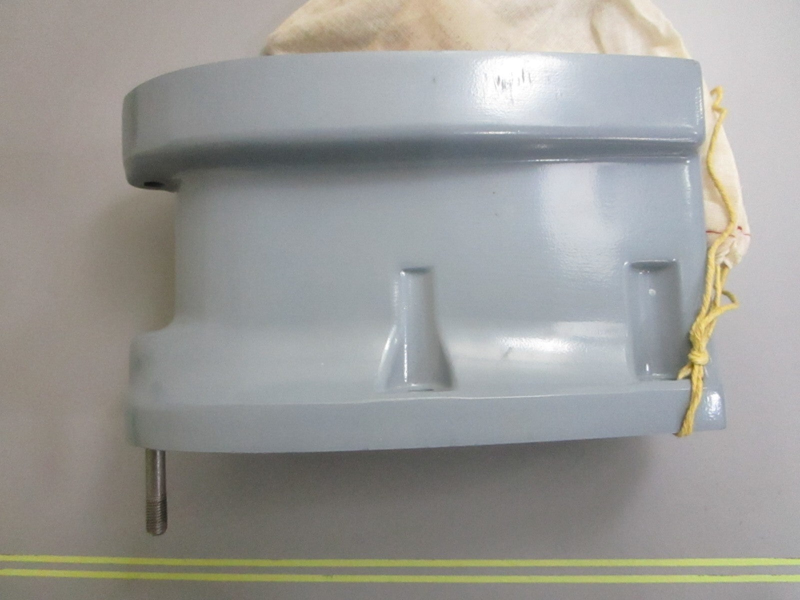 *NEW OEM* 0820 OMC Johnson Evinrude Gearcase Extender Assy 392967 0392967