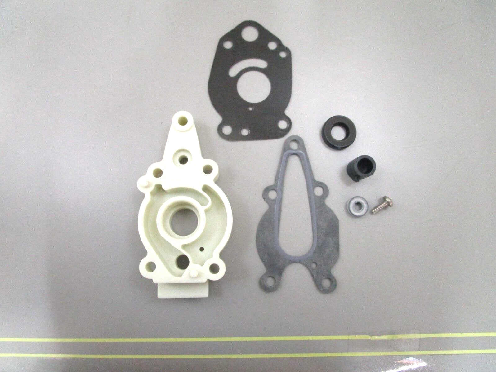 *NEW OEM* 0750 Mercury Quicksilver  WATER PUMP BASE ASSY 46-42040T 5