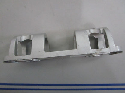 NEW OEM 126296 0126296 OMC Johnson Evinrude Steering Tube Bracket 0820