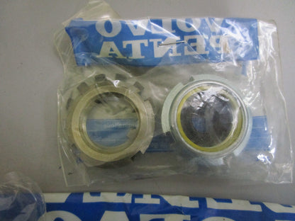 *NEW OEM* 0820 Volvo Penta Gasket Kit 876267