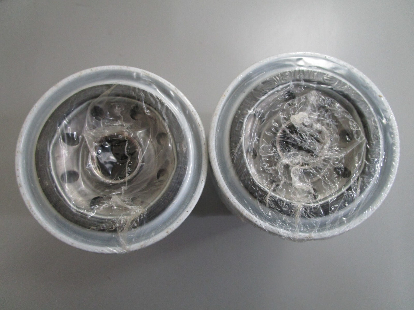 *NEW* (LOT OF 2) 0820 Donaldson Lube Filter P550758