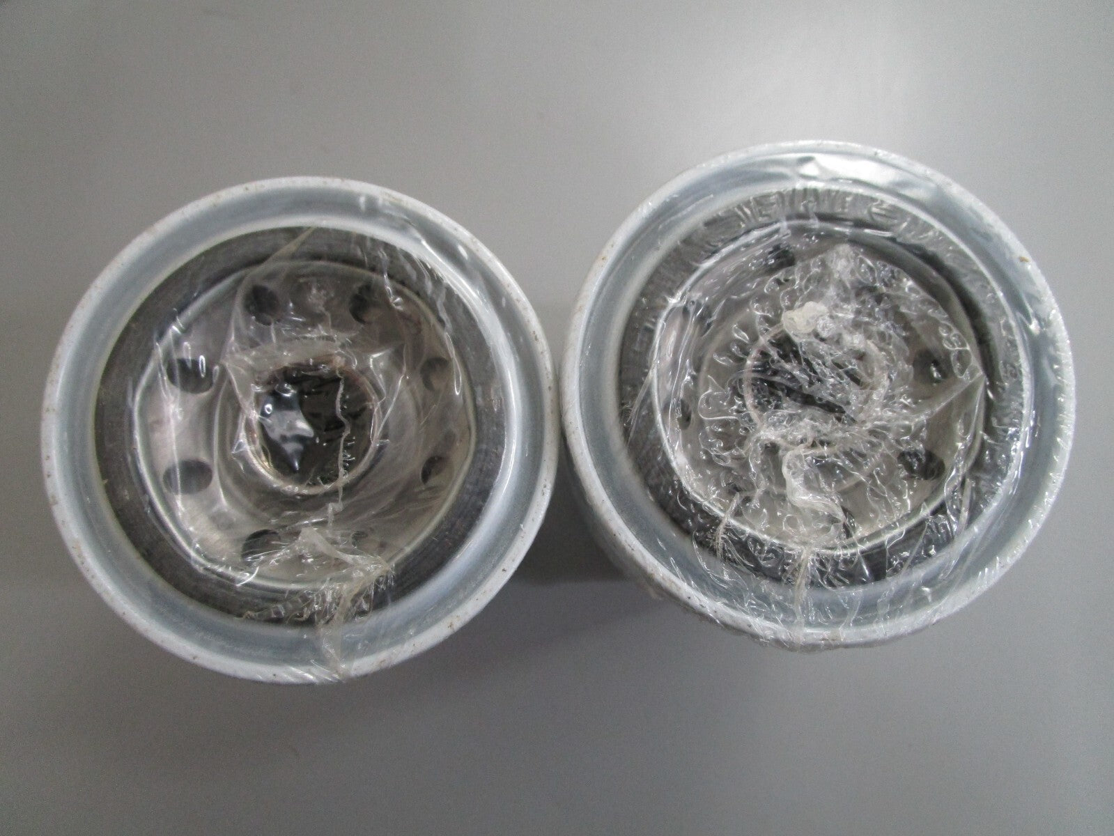 *NEW* (LOT OF 2) 0820 Donaldson Lube Filter P550758