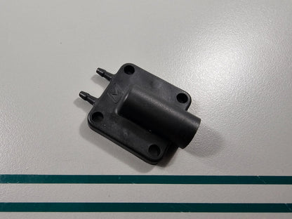 NEW OEM 341071 0341071 OMC Johnson Evinrude Primer Solenoid Cover 0810