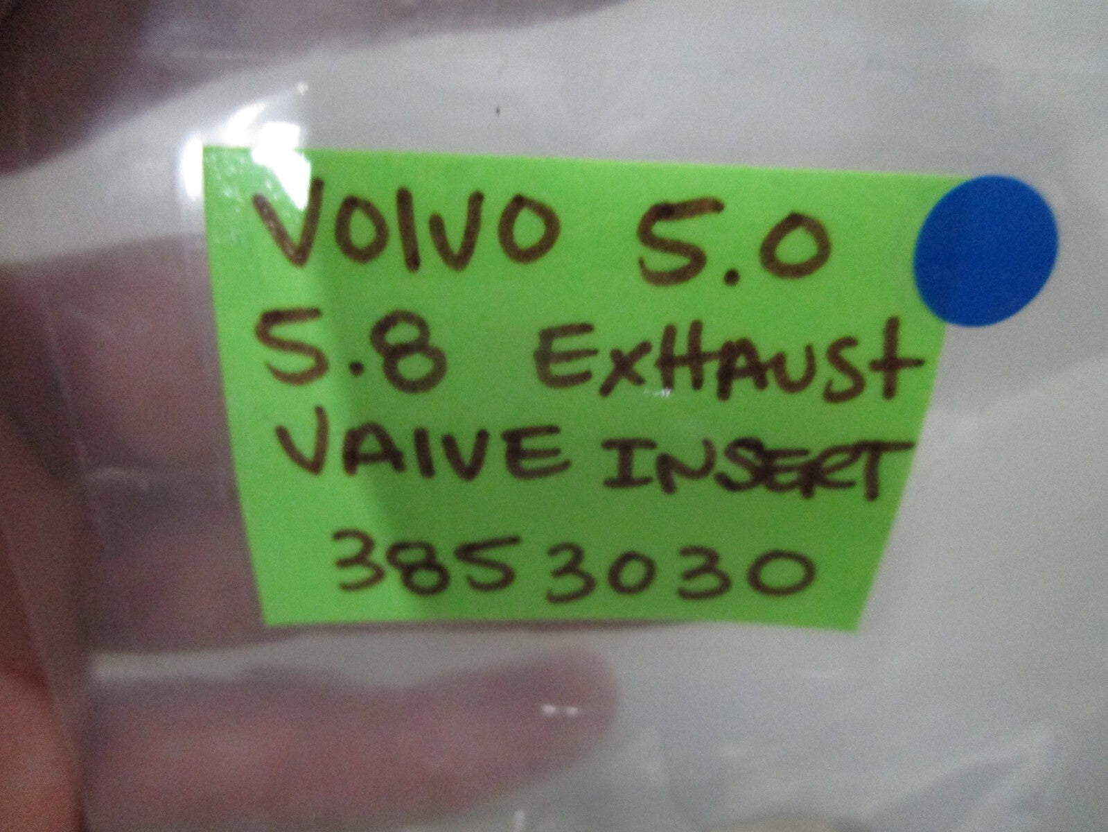 *NEW OEM* 0810 Volvo Penta 5.0 5.8 Exhaust Valve Insert 3853030