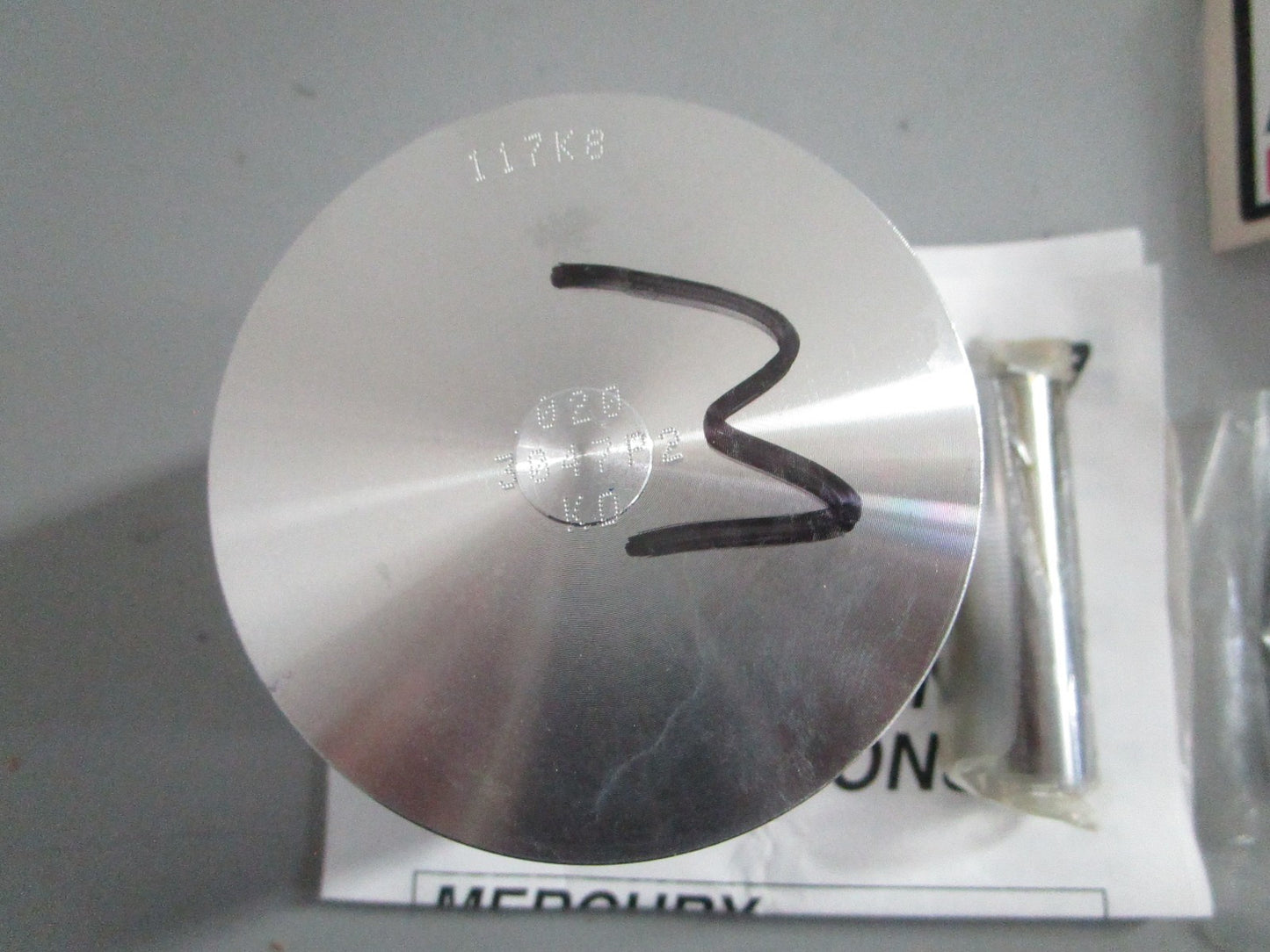 NEW 3047P2 Wiseco Piston Kit For Mercury 0820