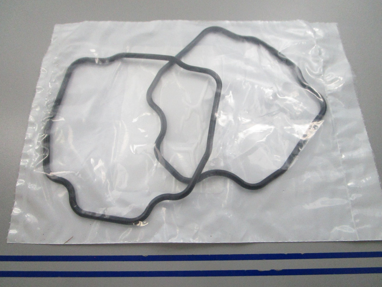 NEW OEM Volvo Penta Sealing Kit 3587651 0810