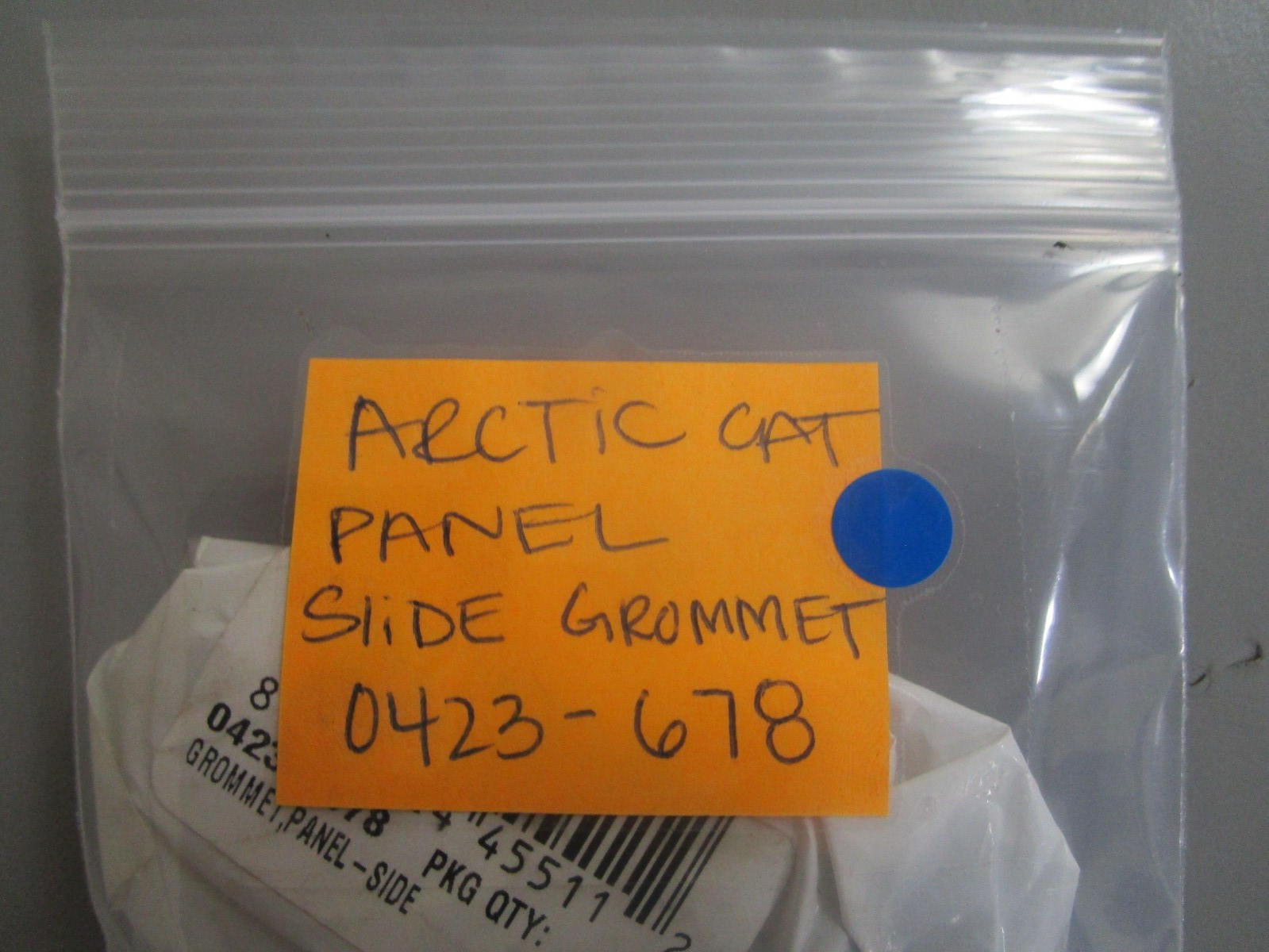 *NEW* 0770 Arctic Cat Panel Slide Grommet 0423-678