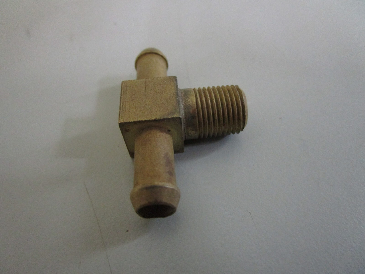 *NEW OEM* 0820 Mercury Quicksilver Fitting 64706001