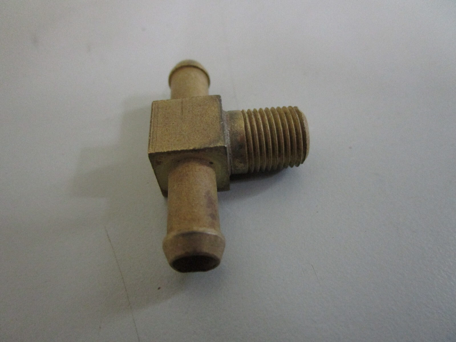 *NEW OEM* 0820 Mercury Quicksilver Fitting 64706001