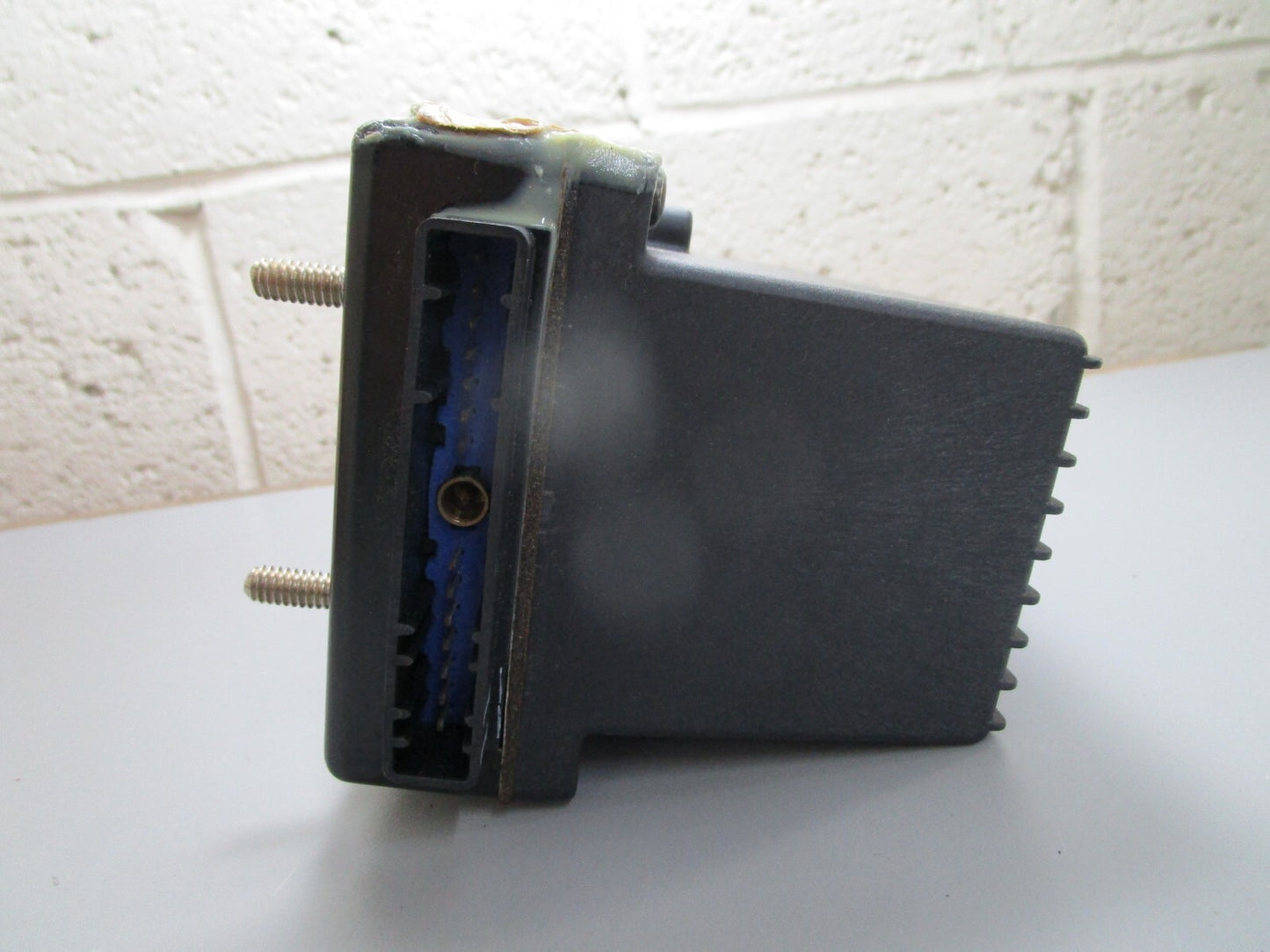 *NEW OEM* 0820 OMC Johnson Evinrude Ignition Moudle Ay 988147 0988147