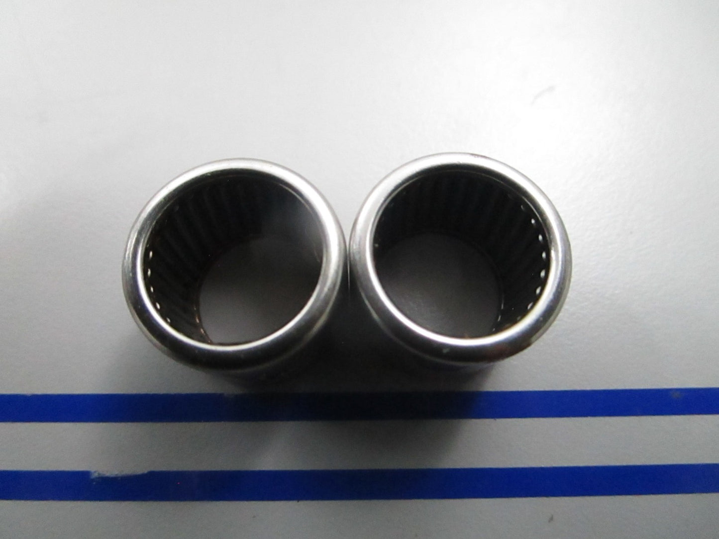 *NEW OEM* (LOT OF 2) 0810 OMC Johnson Evinrude 390635 0390635