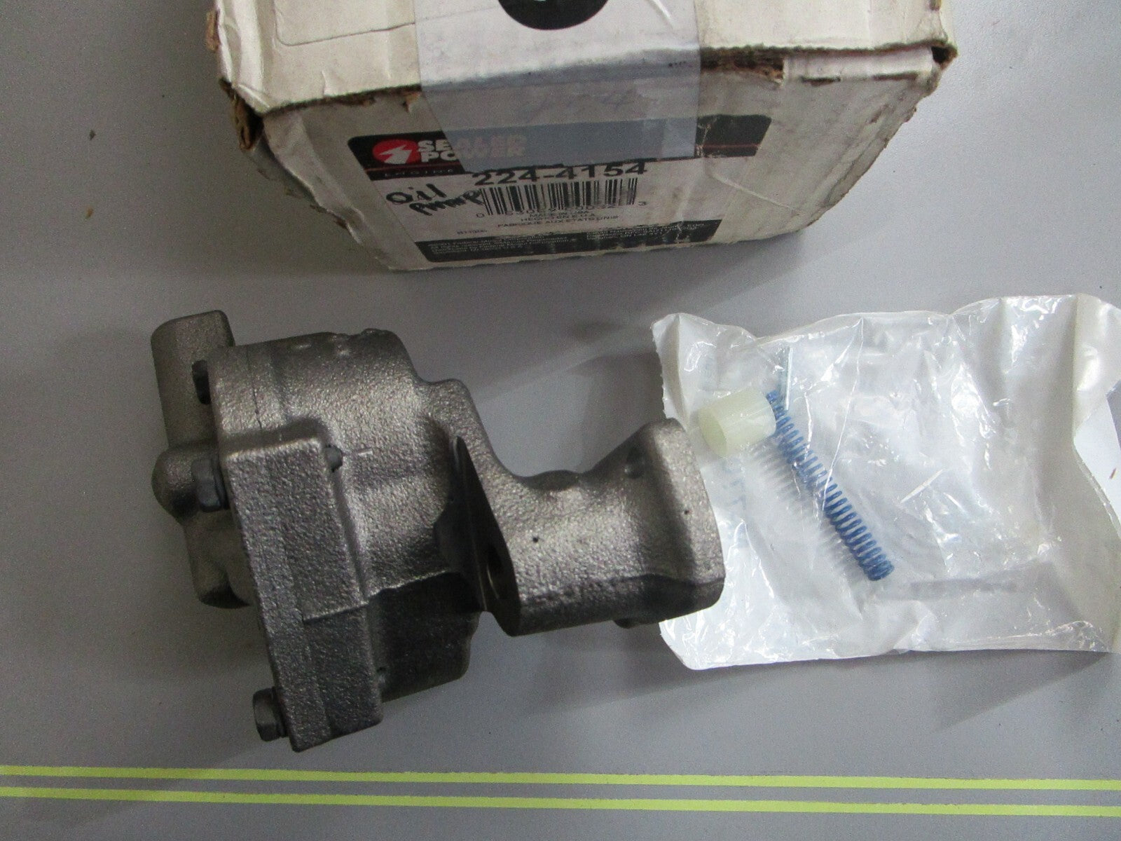 *NEW* 0820 Sealed Power Oil Pump 224-4154