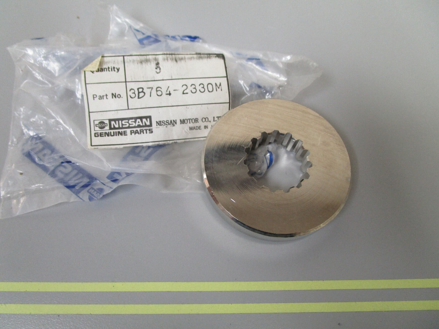 *NEW OEM* 0720 Nissan Tohatsu Stopper 3B7-64233-0 3B764-2330M