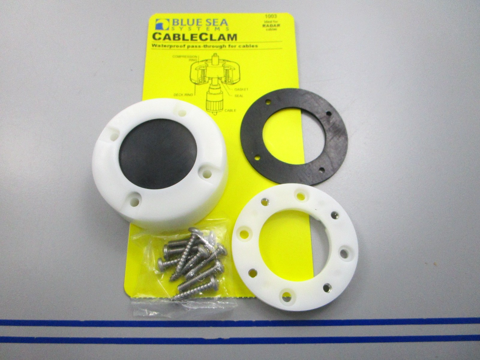 NEW 1003 Blue Sea Systems Cable Clam 0810