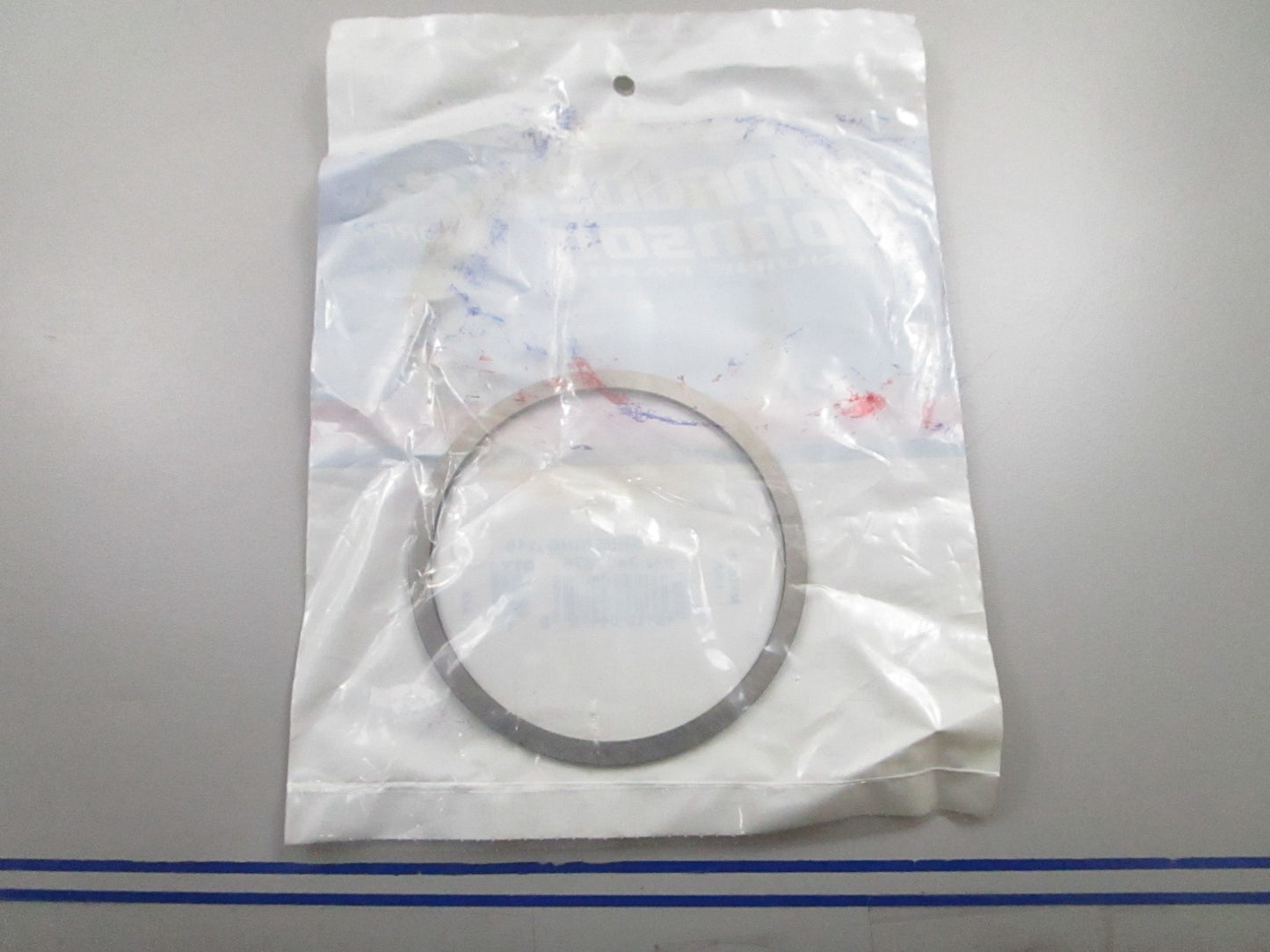 *NEW OEM* 0810 OMC Johnson Evinrude .116 Shim Ring 3852876