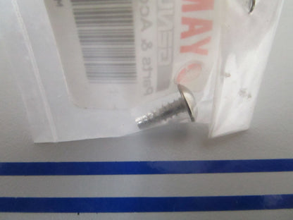 NEW OEM 97780-40012 Yamaha Tapping Screw 0810