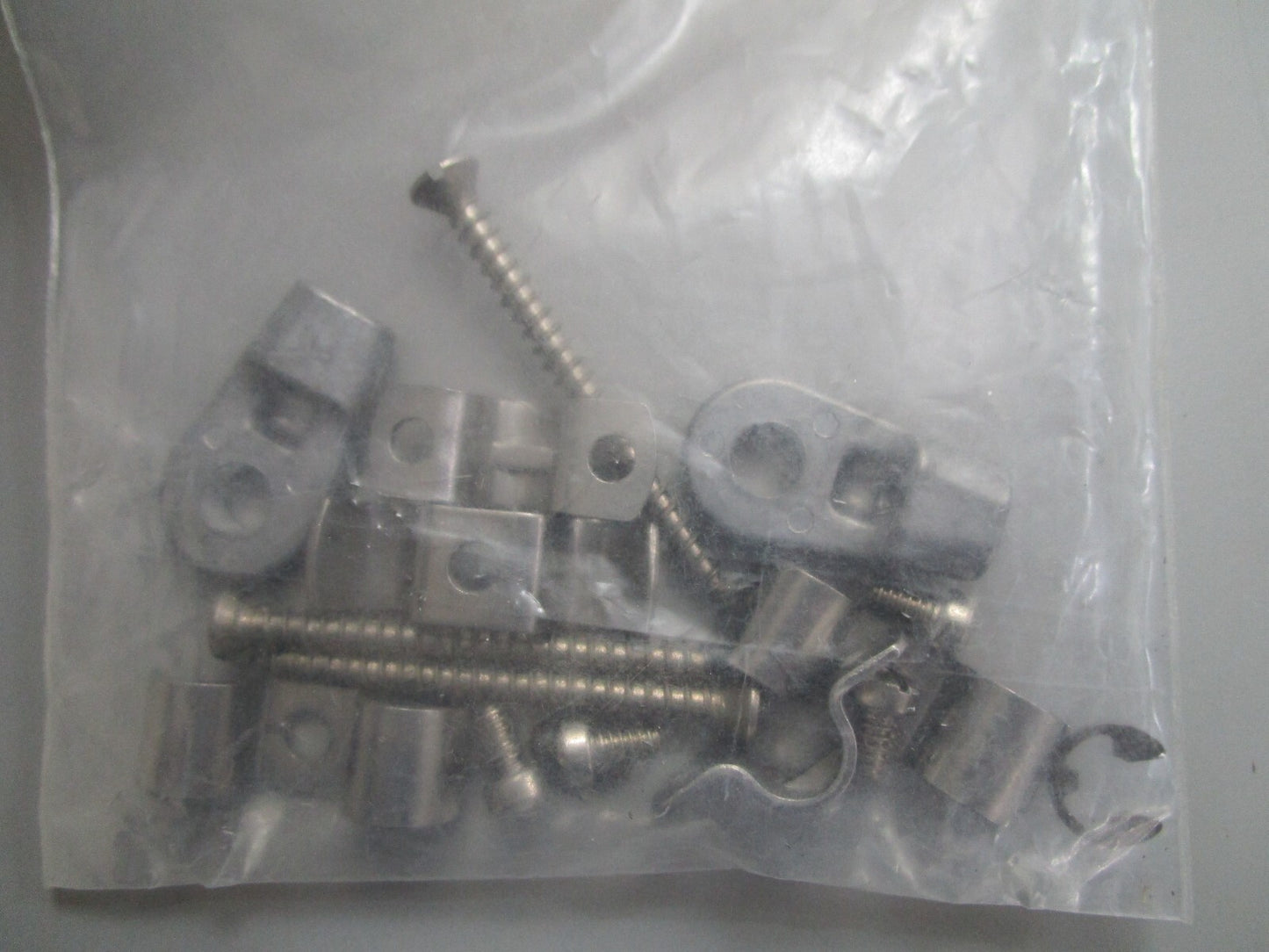 *NEW OEM* 0820 Suzuki Remote Control Cable Holder Set 67300-95810