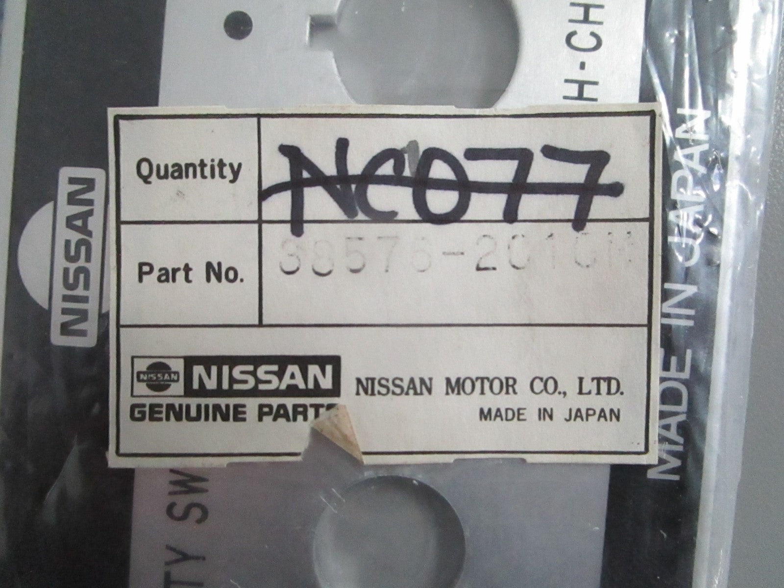 NEW OEM 38576-2010M Nissan Tohatsu Main Switch Panel 0820