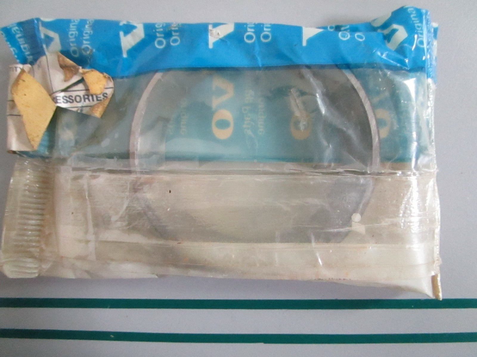 NEW OEM 183629 Volvo Penta Cap 0820