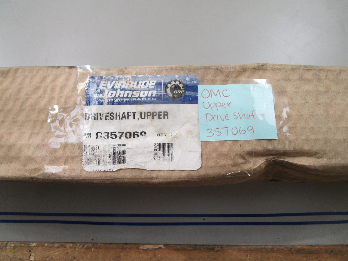 *NEW OEM* 0720 OMC Johnson Evinrude Upper Driveshaft 357069 0357069