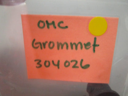 *NEW OEM* (LOT OF 3) 0810 OMC Johnson Evinrude Grommet 304026 0304026