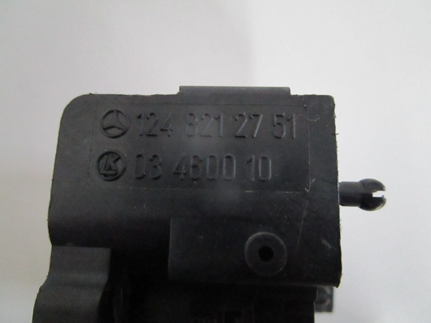 NEW OEM 1248212751 Mercedes-Benz Seat Adjustment Switch 0820