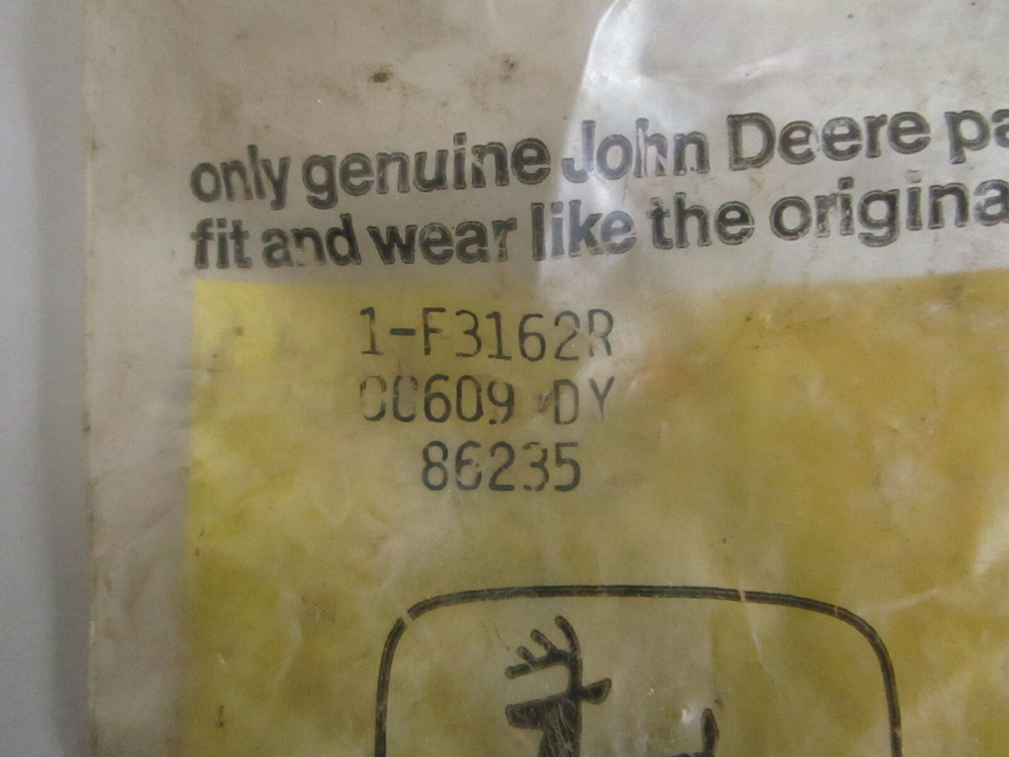 *NEW OEM* 0820 John Deere Bushing F3162R