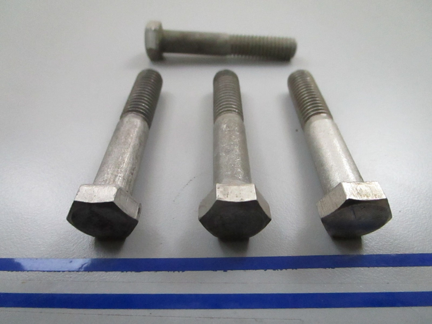 *NEW OEM* (LOT OF 4) 0810 OMC Johnson Evinrude Screw 317968 0317968
