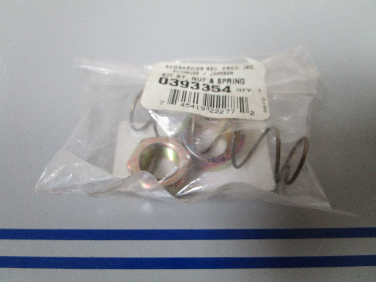 NEW OEM 393354 0393354 OMC Johnson Evinrude Nut Spring & Spacer Kit 0720