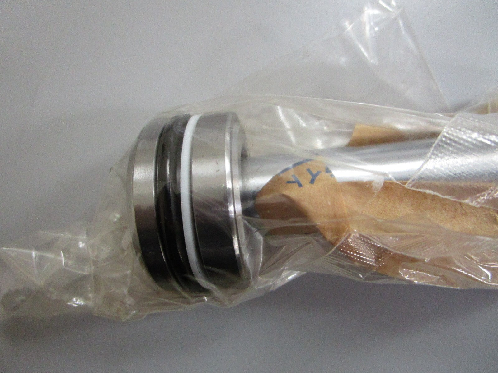 *NEW OEM* 0820 Yamaha Trim Piston Sub Assy 64E-43820-03-00