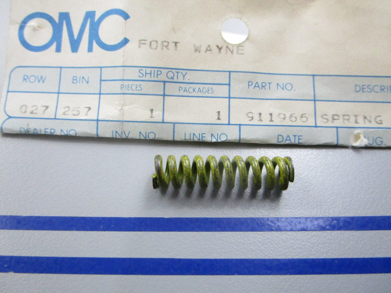NEW OEM 911966 0911966 OMC Johnson Evinrude Spring 0810