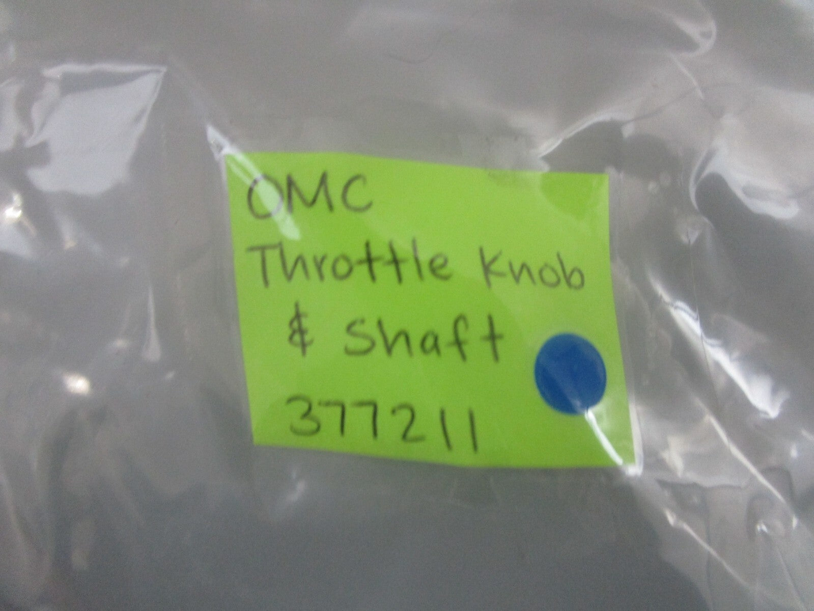 *NEW OEM* 0770 OMC Johnson Evinrude Throttle Knob & Shaft 377211 0377211