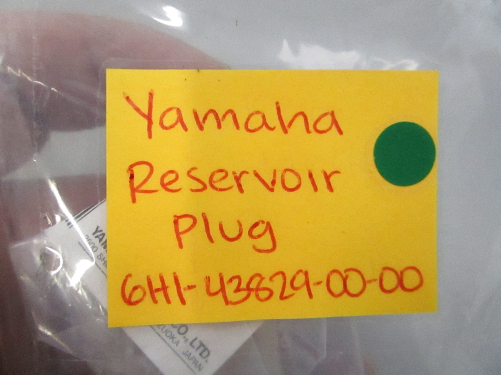NEW OEM 6H1-43829-00-00 Yamaha Reservoir Plug 0810