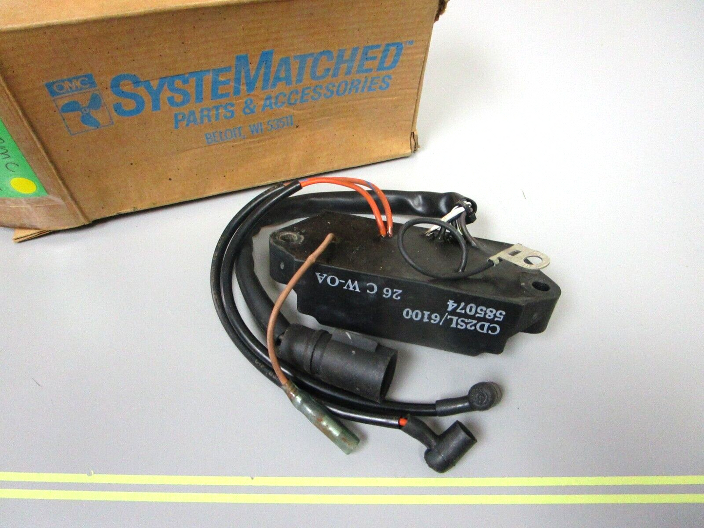 *NEW OEM* 0720 OMC Johnson Evinrude Power Pack 585074 0585074