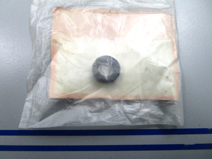 *NEW OEM* 0810 Honda Seal 91202-VM6-003