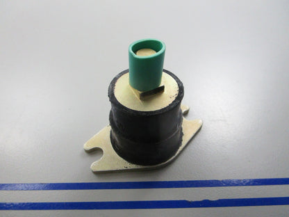*NEW OEM* 0720 OMC Johnson Evinrude Rubber Mount 778211 0778211