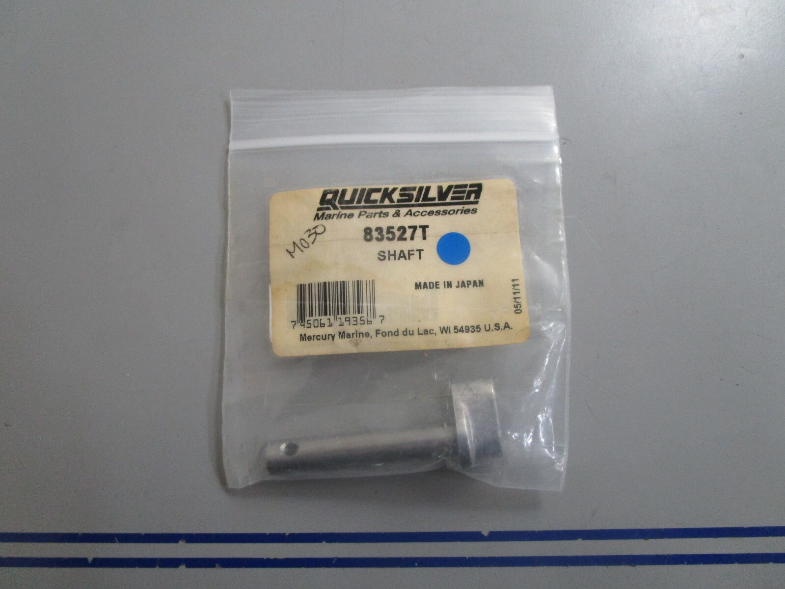 *NEW OEM* 0810 Mercury Quicksilver Shaft 83527T