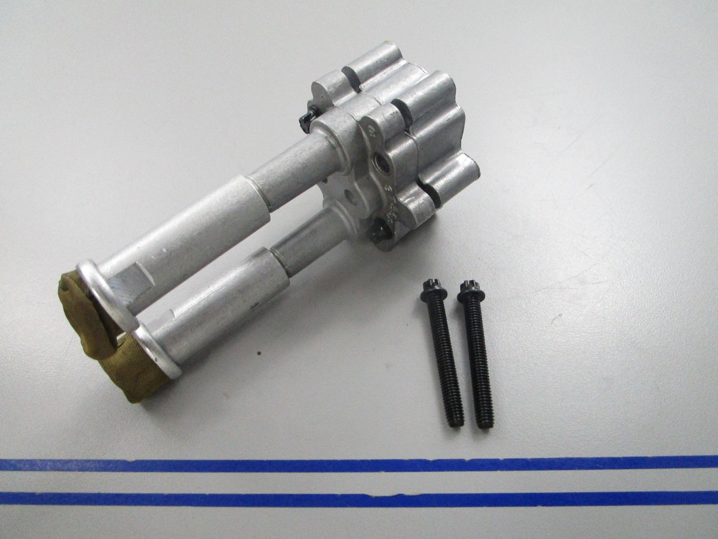 NEW OEM 41216 Mercury Quicksilver Oil Pump 0810