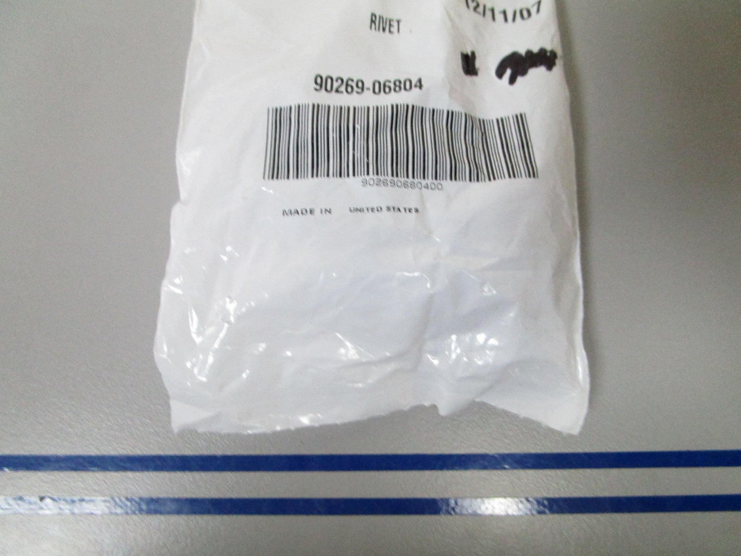 NEW OEM (LOT OF 5) 90269-06804-00 Yamaha Rivet 0810
