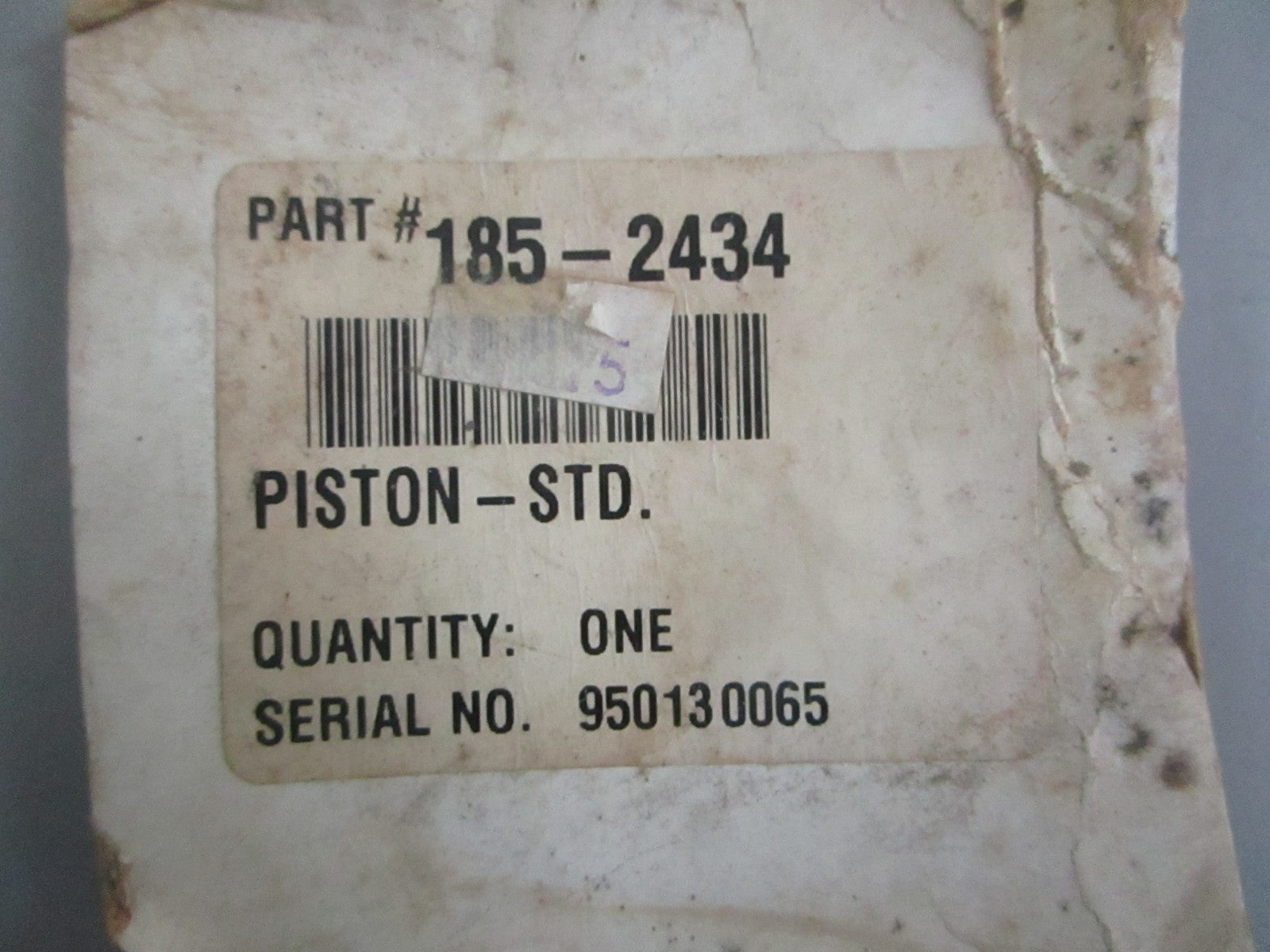 NEW OEM 185-2434 Onan Piston 0820