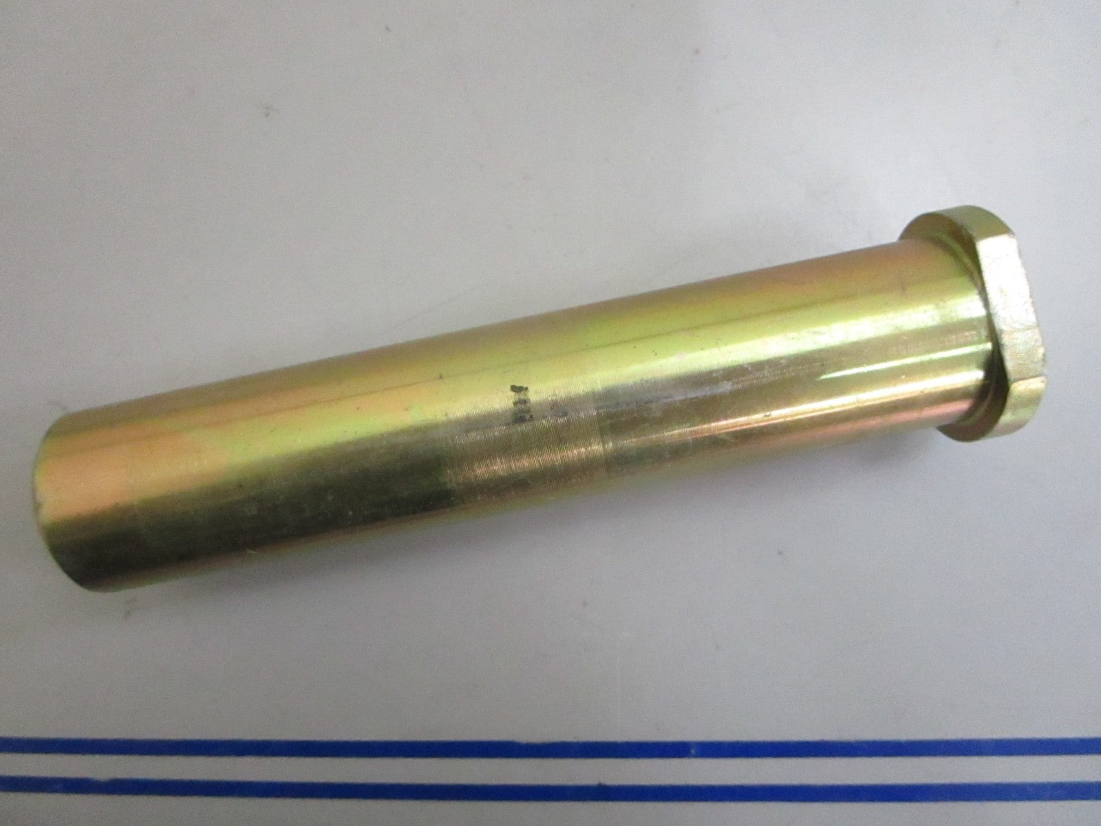 *NEW OEM* 0820 Bobcat Pivot Pin 6906640