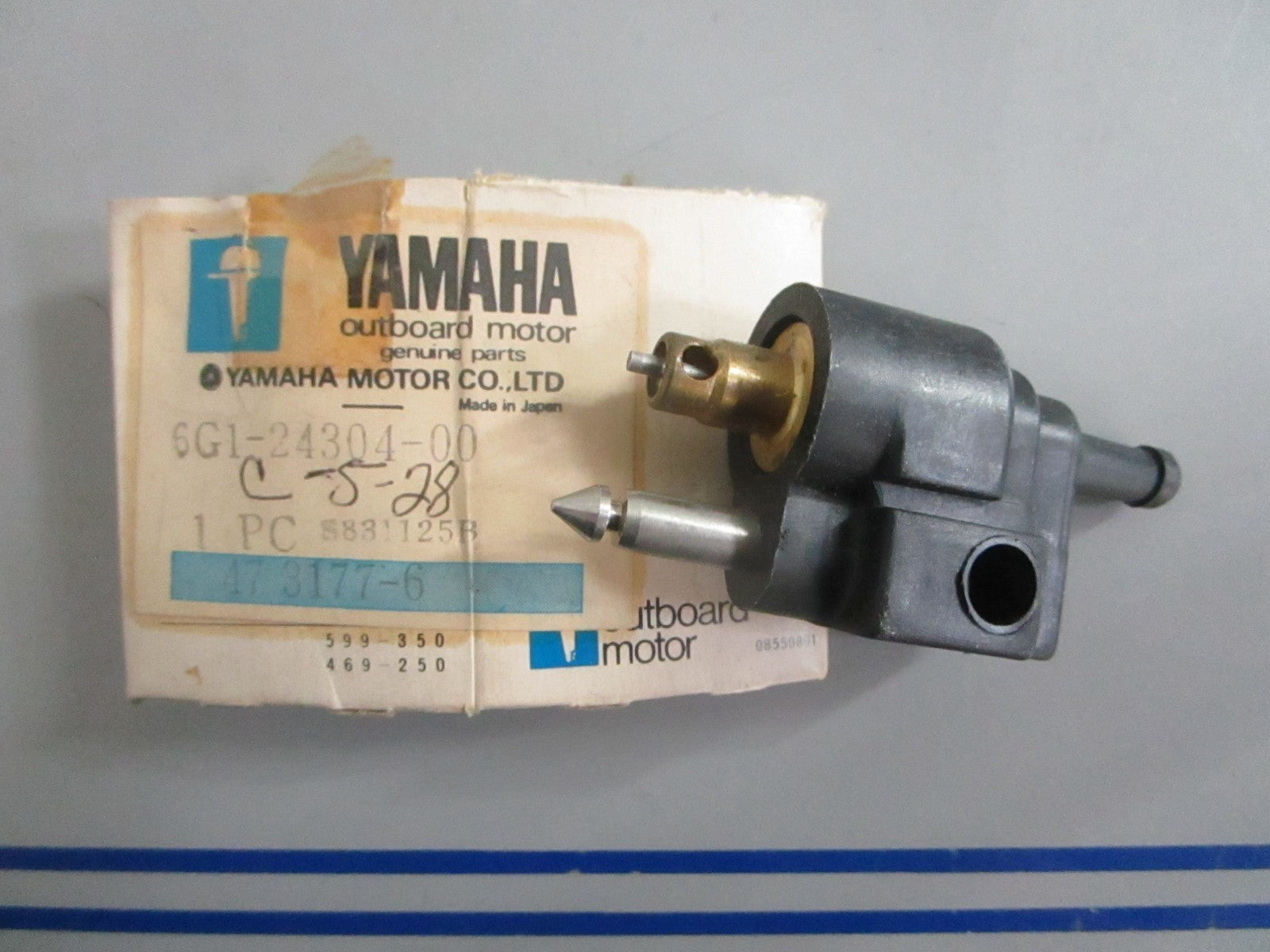 *NEW OEM* 0820 Yamaha Fuel Pipe Joint 6G1-24304-00-00