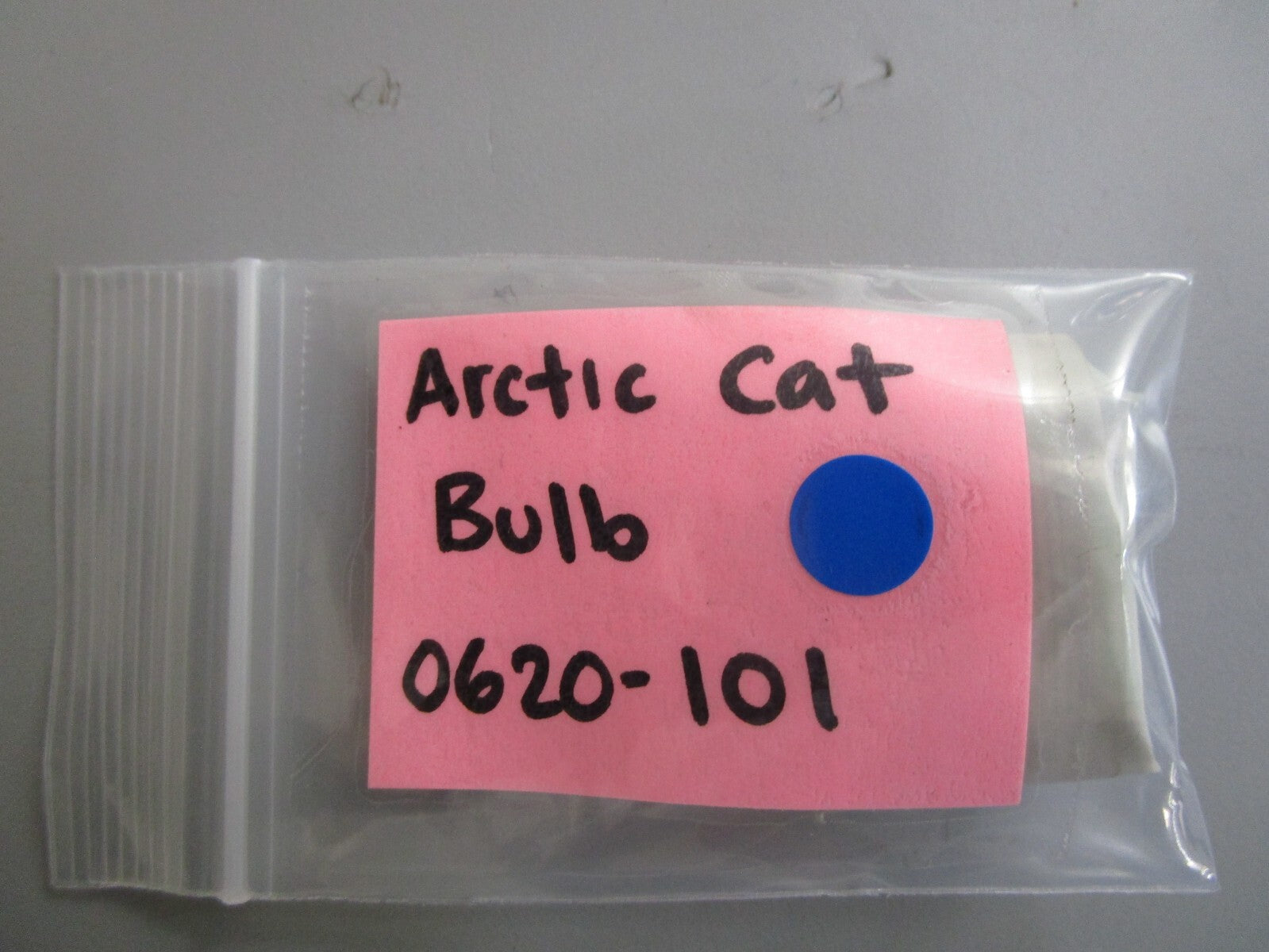 *NEW OEM* 0810 Arctic Cat Bulb 0620-101