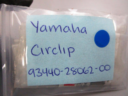 NEW OEM 93440-28062-00 Yamaha Circlip 0810