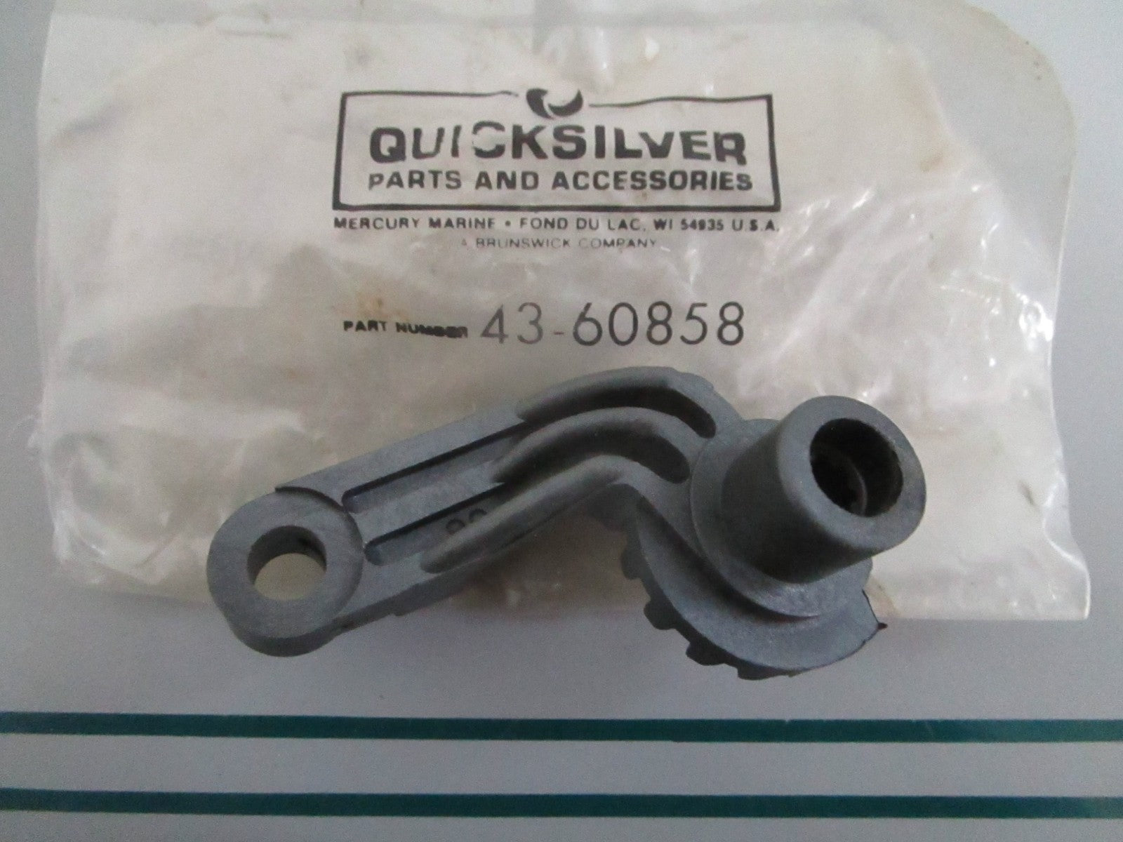 NEW OEM 43-60858 Mercury Quicksilver Throttle Gear Control 0820