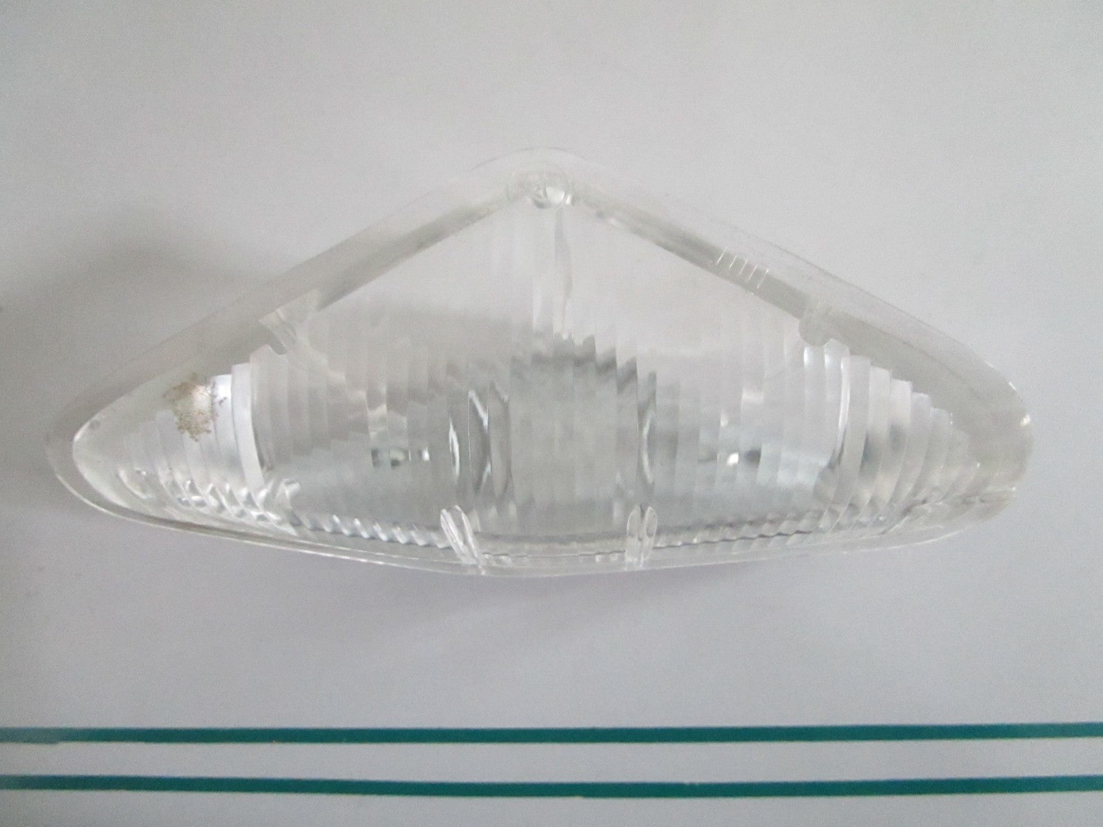 NEW OEM 1118260690 Mercedes-Benz Right Lens 0820