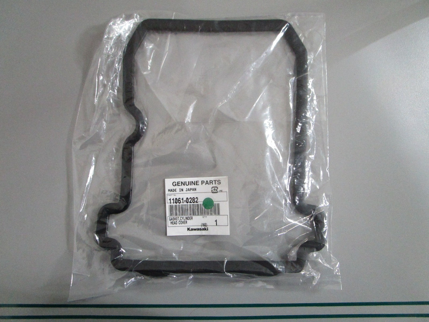 NEW OEM 11061-0282 Kawasaki Cylinder Head Cover Gasket 0820