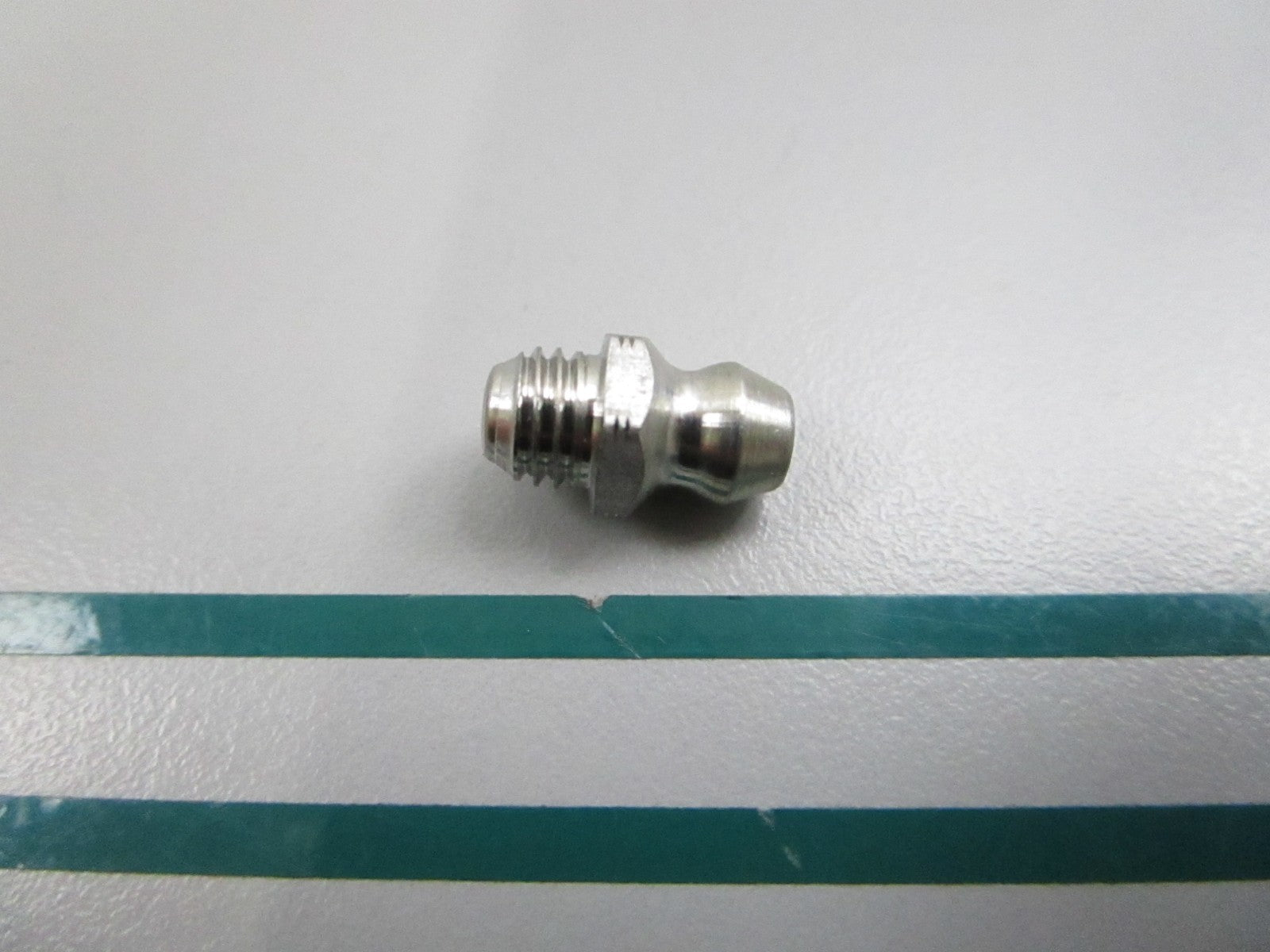 NEW OEM 3852121 Volvo Penta Fitting 0810
