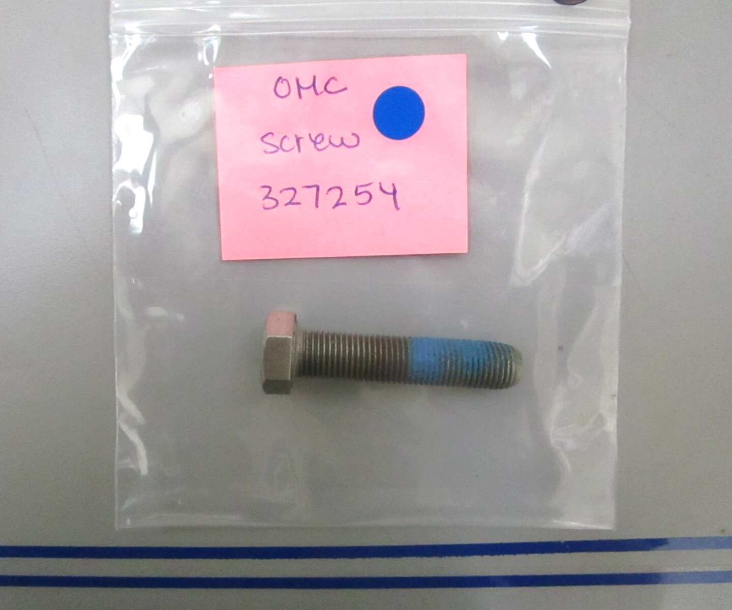 *NEW OEM* 0780 OMC Johnson Evinrude Screw 327254 0327254